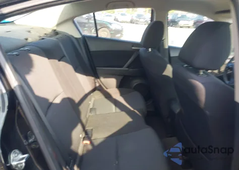 2011 Mazda 3 I из США, поврежденный, VIN JM1BL1VG0B1406305